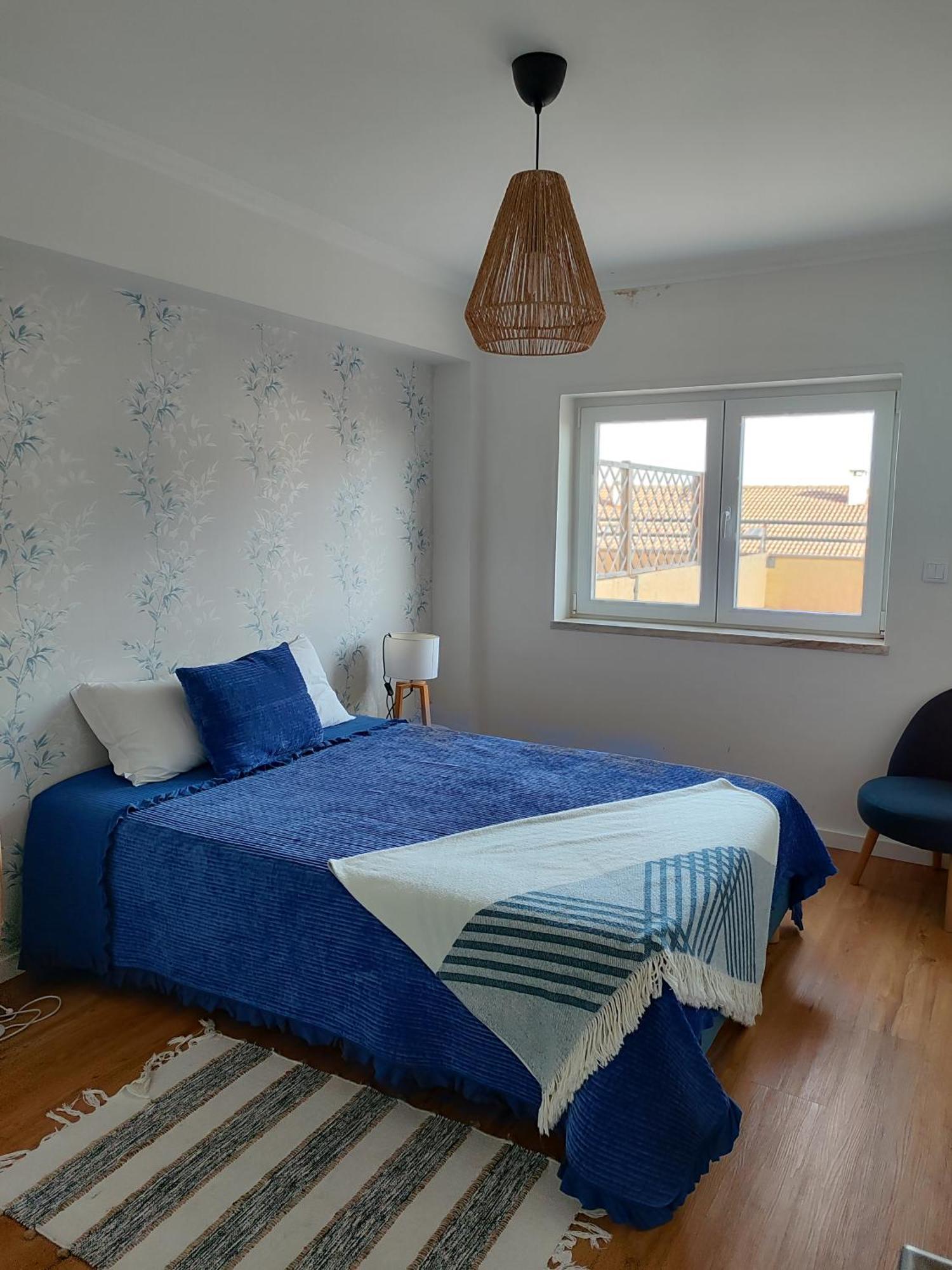 Zelu Apartamento Centro Da กัวร์ดา ภายนอก รูปภาพ